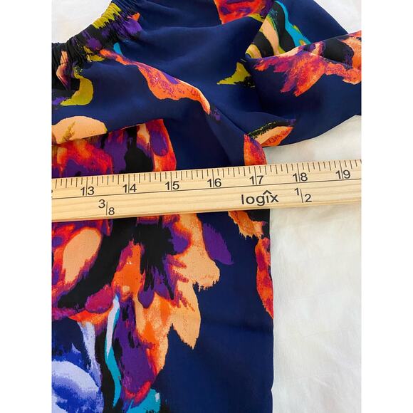 Three Eighty Two Isabella Off Shoulder Top - Picture 6 of 7